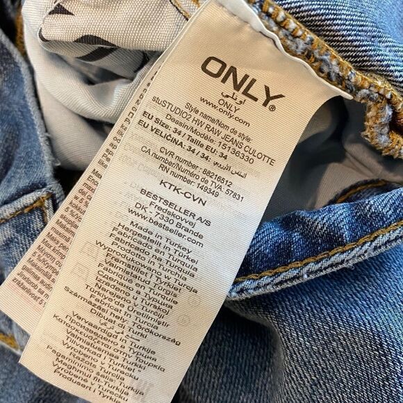 Studio Only 34 Blue Denim HighWaisted Raw Hem Wide Leg Distressed Jeans - Picture 10 of 13